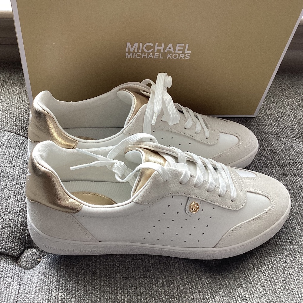 MICHAEL Michael Kors Scotty Leather Lace-up Sneakers, size 8.5